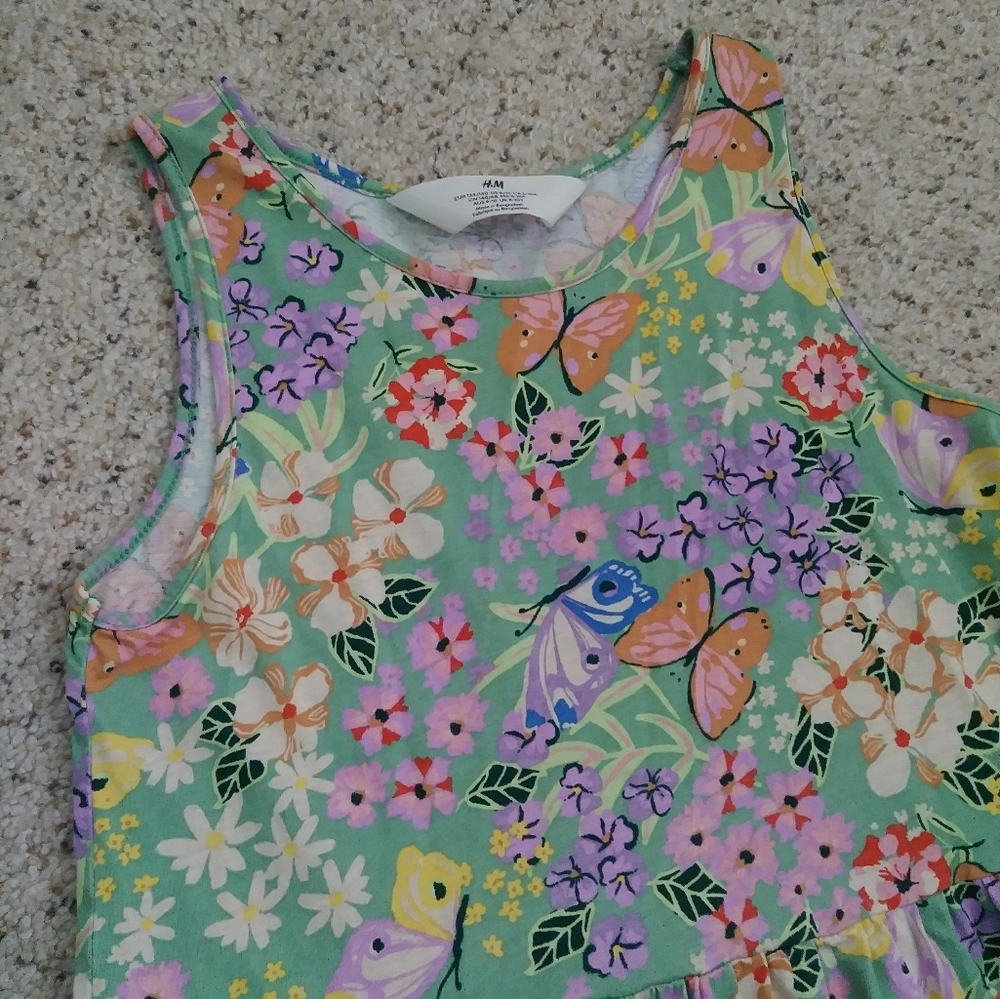 Spring dress - Picture 2 of 6